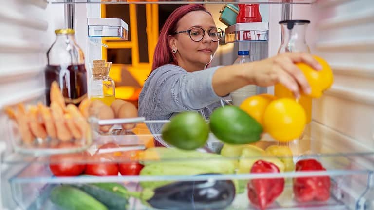 15 Stressful Clutter Triggers You Don’t Even Notice