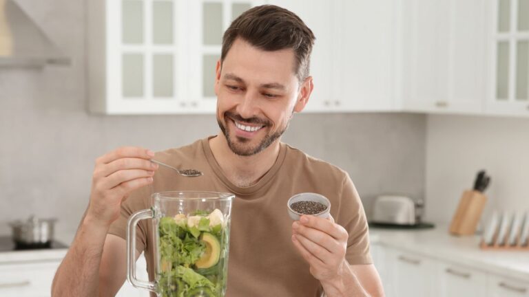 15 Foods That Shouldn’t Be Put in the Blender (But Most People Do)