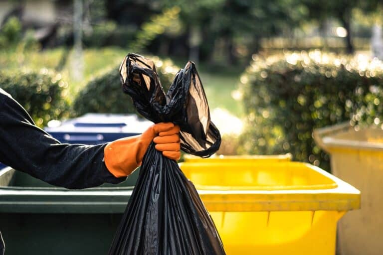 Decluttering Mistakes That Are Killing Your Productivity