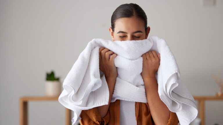 10 Hacks for Keeping Your Towels Fresh and Fluffy