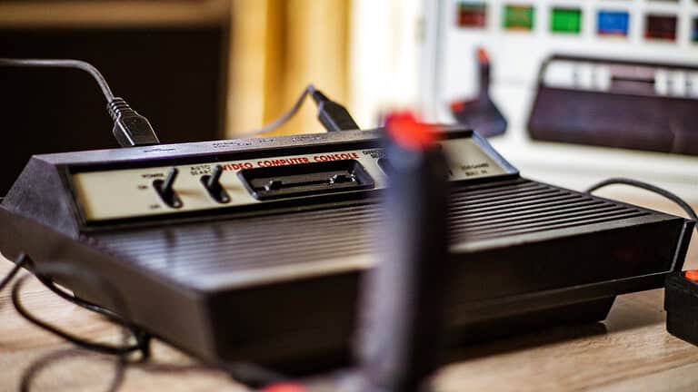 12 Forgotten Home Gadgets That Are Surprisingly Valuable Today