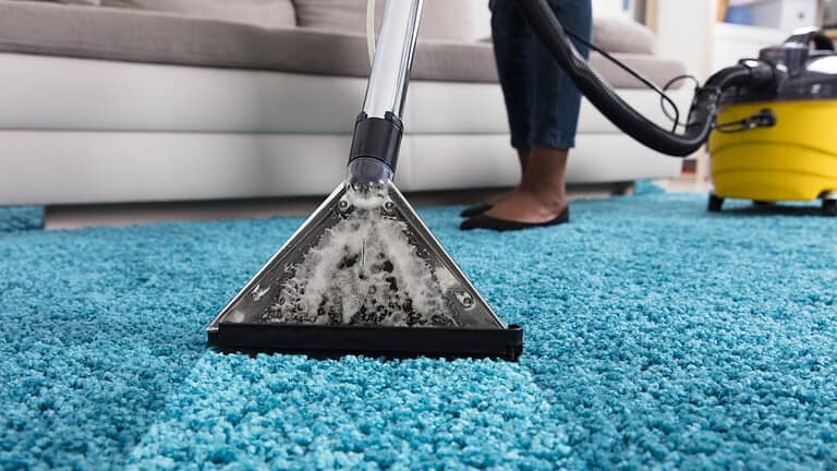 15 Things Professional Cleaners Never Skip During a Deep Clean