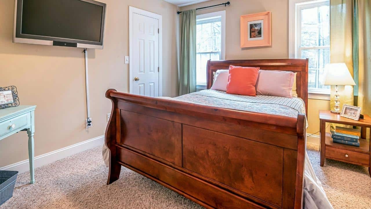 Wall-to-Wall Carpeting