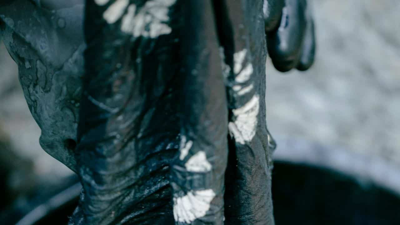 bleach on colored fabric damage