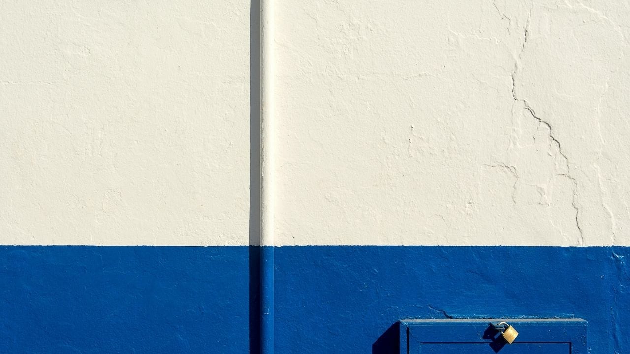 flat wall paint vs satin