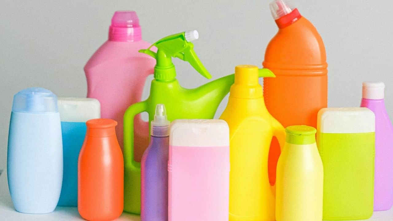 mixing drain cleaners warning