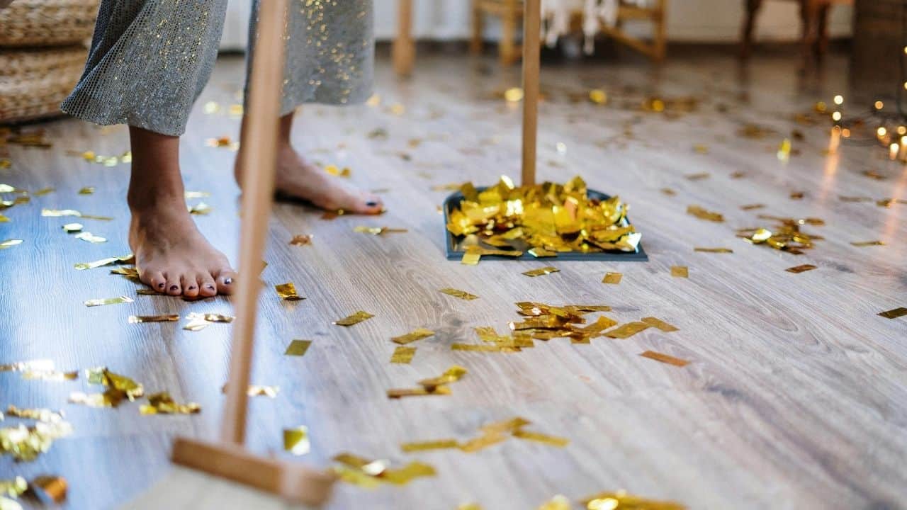 regular dustpan on floor