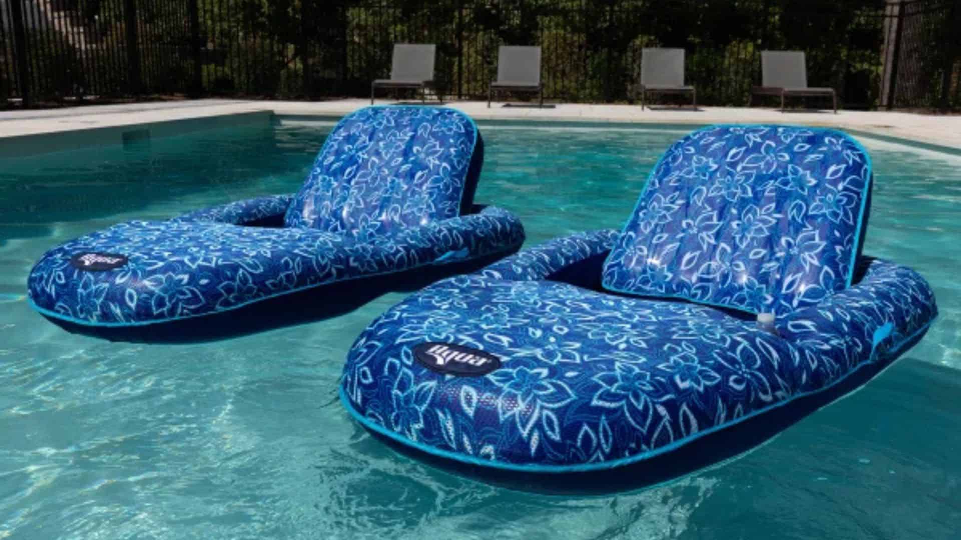 Aqua Luxury Water Lounge