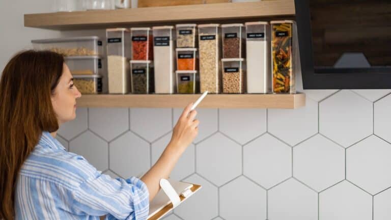 12 Ways I Save Space in My Kitchen