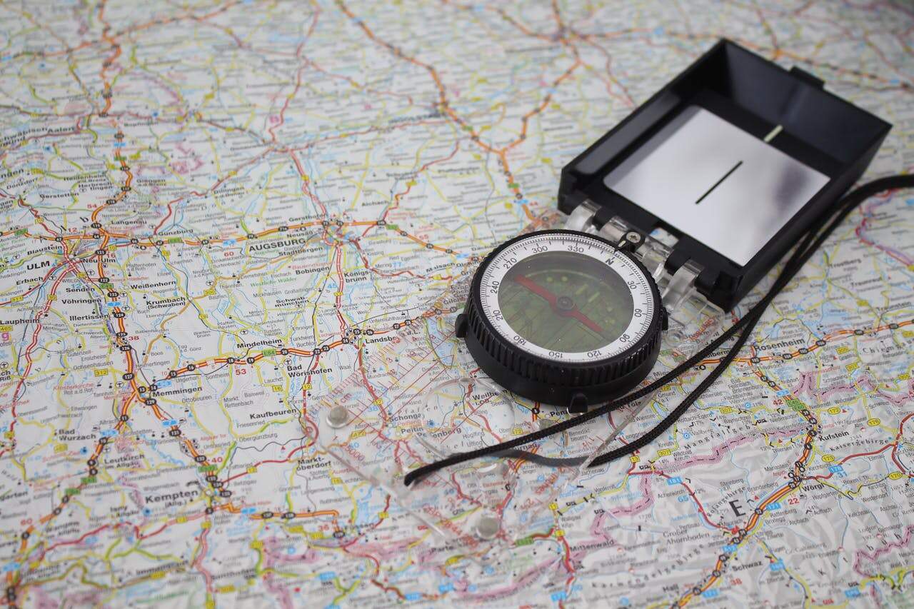 Map Navigation with Compass on European Map